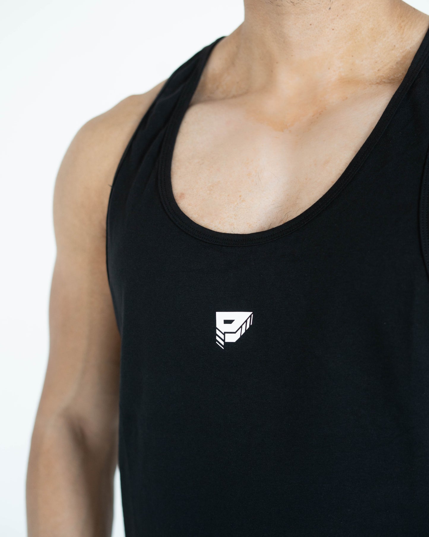 Identity Stringer - Black