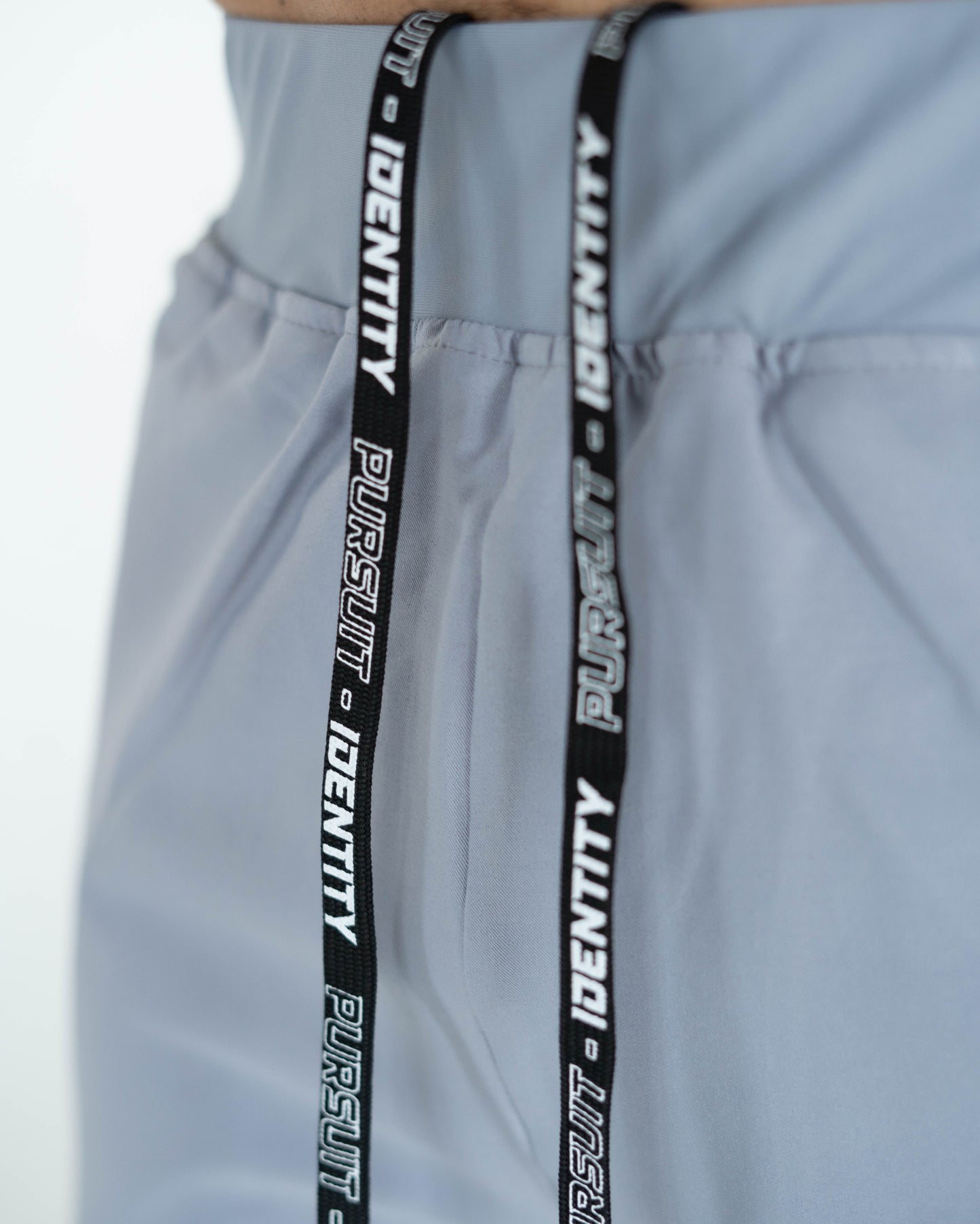 Pantalon Tech Hybride Identity - Gris Nuage